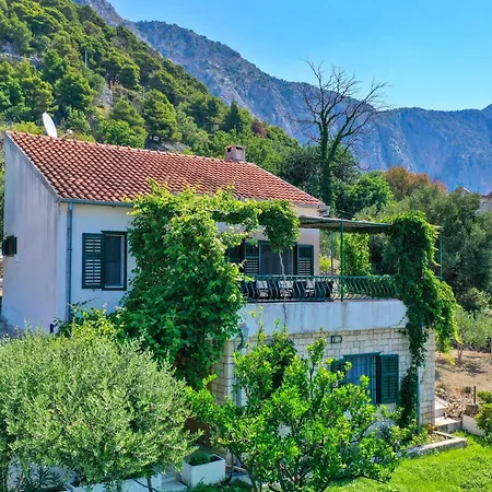 Cozy In With Kitchen Holiday home Podgora